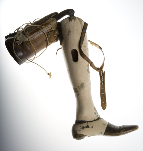 Prosthetic leg